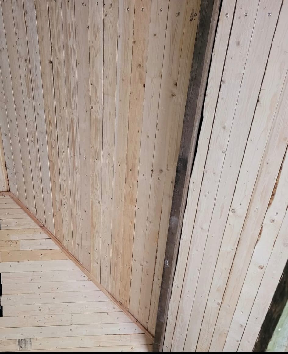 Afwerking & plafonds realisatie 2 — Renibo Bouw