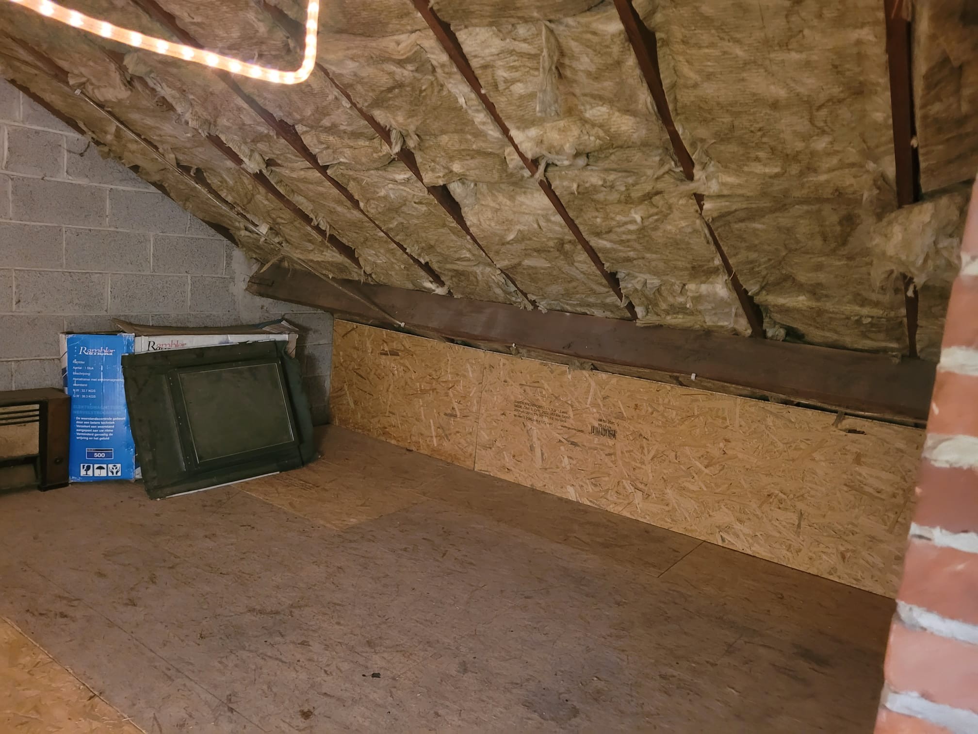 Isolatie & zolderafwerking realisatie 7 — Renibo Bouw
