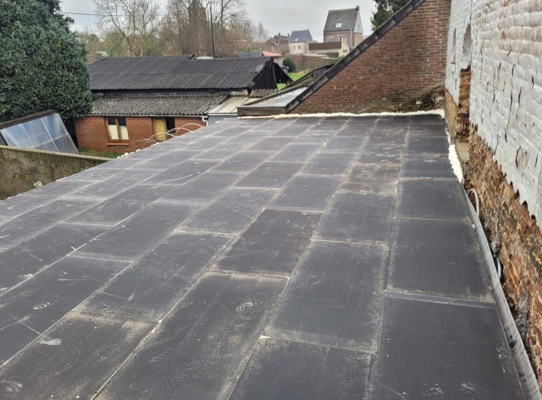 Plat dak in EPDM