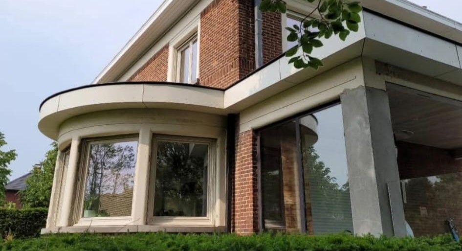 Ramen, deuren & veluxen realisatie 2 — Renibo Bouw
